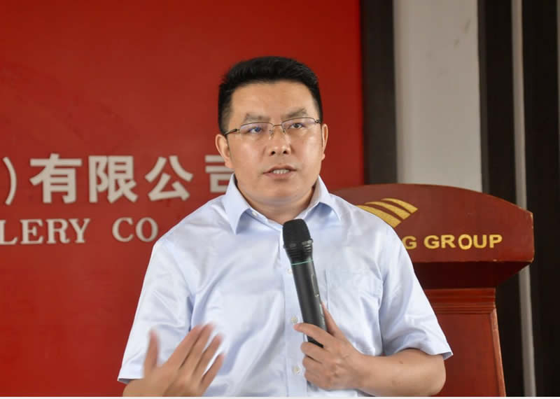 提升支部黨建活力 、發(fā)揮基層組織作用  —明光酒業(yè)銷售公司黨支部黨員大會紀實